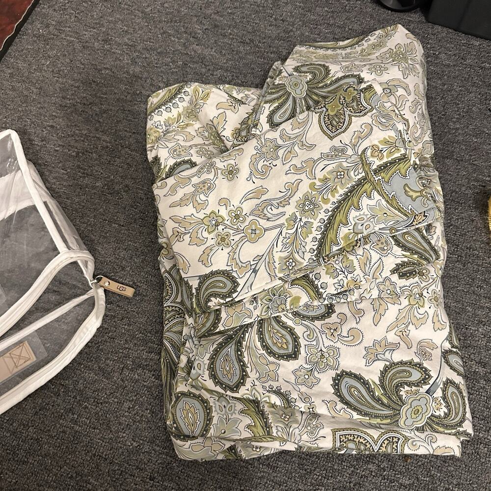 Pottery Barn Charlie Organic Cotton Percale Paisley bedding King